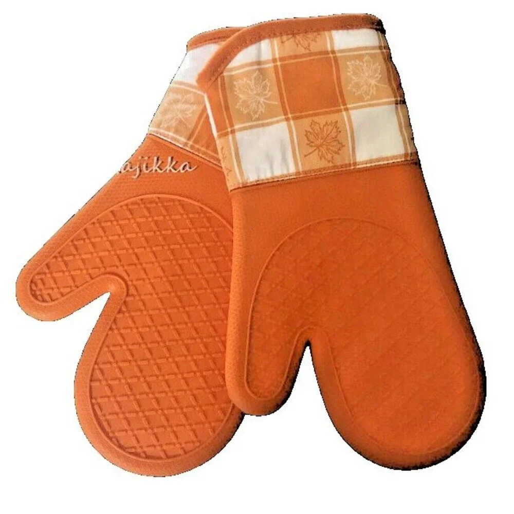 Thanksgiving Neoprene Oven Mitts Set of 2 Orange Autumn Leaf Plaid Fall Harvest